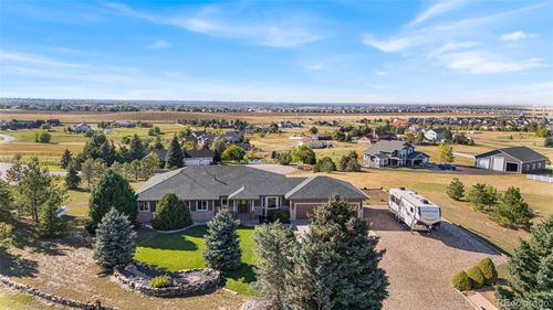 23957 E Crestline Cir, Aurora, CO, 80016-4011 | Card Image