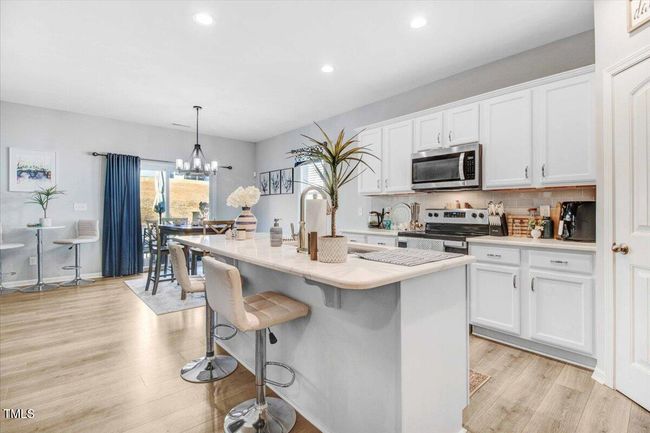 10-142 Jade St-10 | Image 10