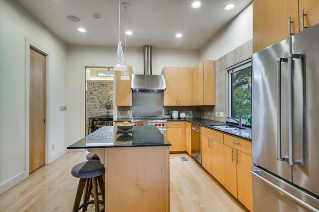 4907 Bull Mountain Cv, House other with 3 bedrooms, 4 bathrooms and 4 parking in Austin TX | Image 12