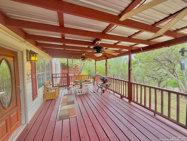 1085 Zane Grey Ln, House other with 4 bedrooms, 3 bathrooms and null parking in Spring Branch TX | Image 5