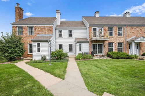 6916 Old Sauk Court, Madison, WI, 53717 | Card Image