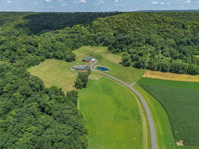 E7498 Mill Rd, House other with 6 bedrooms, 4 bathrooms and null parking in SPRING GREEN WI | Image 5
