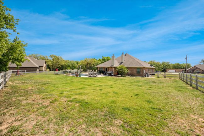 115 Lyndsey Ct, House other with 4 bedrooms, 2 bathrooms and null parking in Boyd TX | Image 32