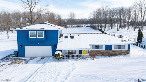 7771 Lester Dr, Painesville, OH, 44077-9737 | Card Image