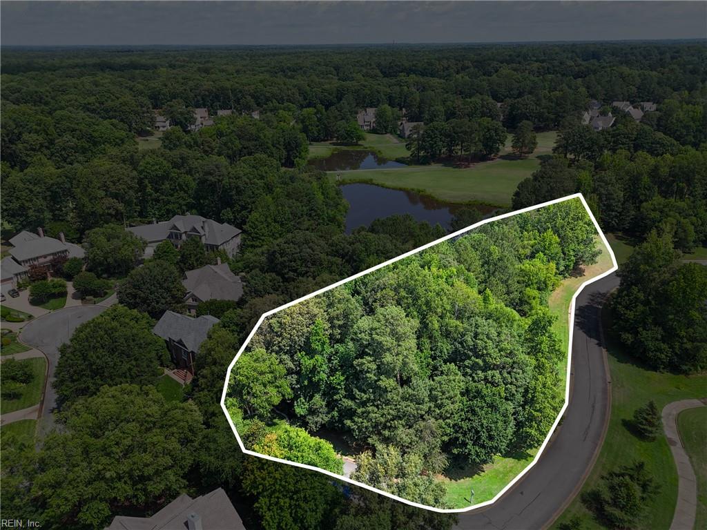 Land in Williamsburg 4