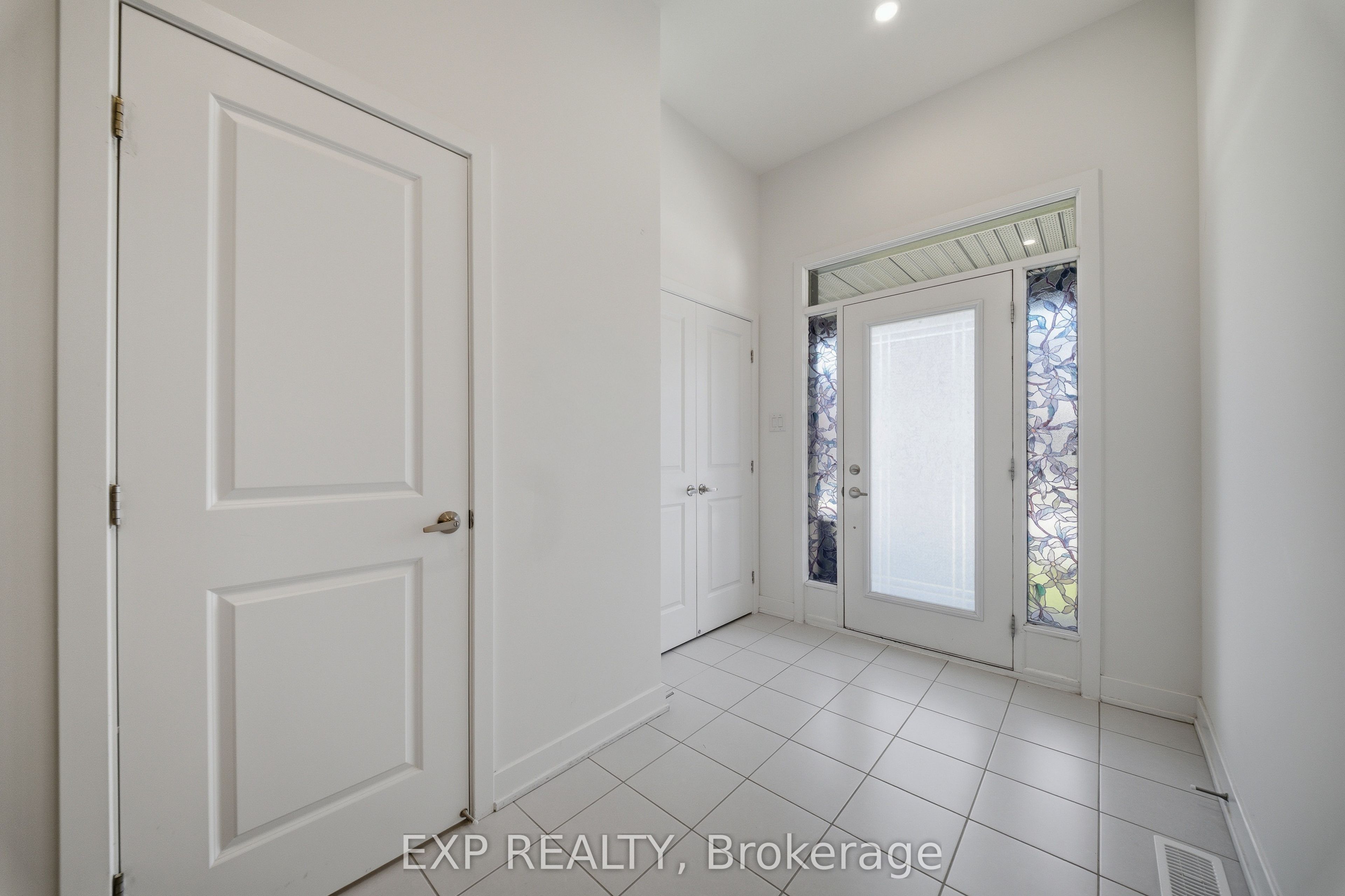 Residential in Barrhaven 2