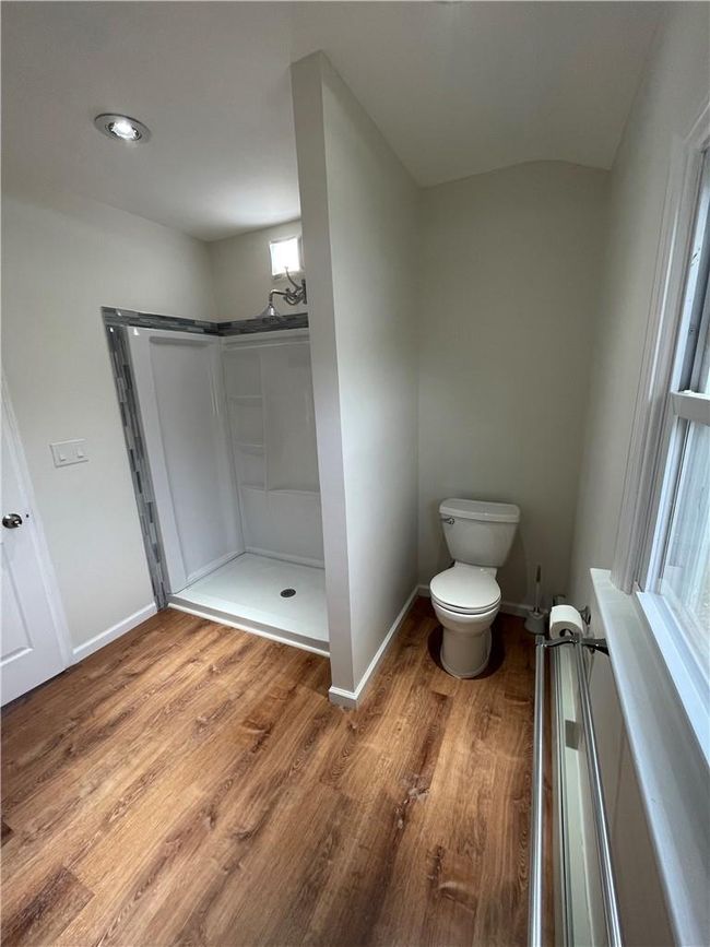 The MasterBathroom 2 | Image 16