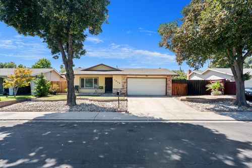 1608 Montecito Ave, Modesto, CA, 95355-2528 | Card Image