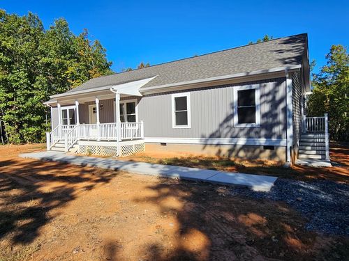 121 Sharps Creek Dr, Scottsville, VA, 24590-3136 | Card Image