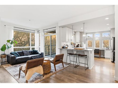 116-2238 Whatcom Road, Abbotsford, BC, V3G0E6 | Card Image