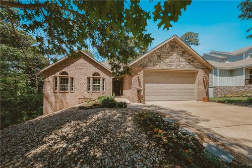 20 Hambleton Dr, Bella Vista, AR, 72714-4310 | Card Image