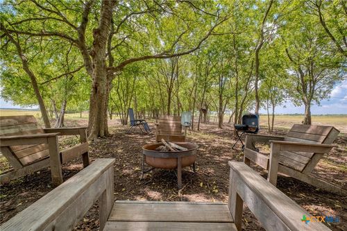 1250 County Road 311, Jarrell, TX, 76537-1544 | Card Image