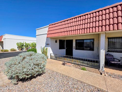 4172 N Western Winds Dr, Tucson, AZ, 85705-2742 | Card Image
