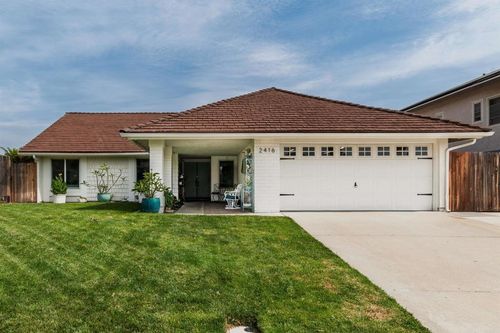 2416 La Pluma Ln, Carlsbad, CA, 92009-9129 | Card Image