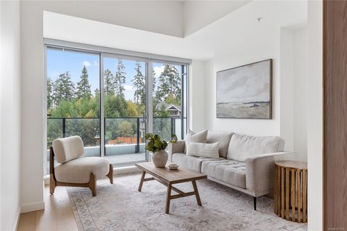 308-2000 Hannington Rd, Langford, BC, V9B6R6 | Card Image