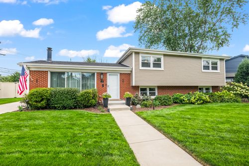 21 W Bradley St, Des Plaines, IL, 60016-2806 | Card Image