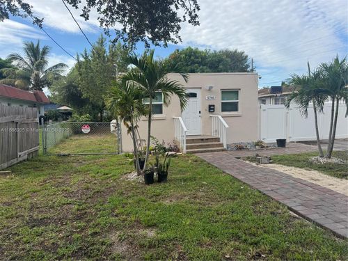 0-5740 Buchanan St, Hollywood, FL, 33021-5616 | Card Image