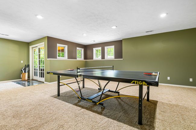 Game Room-02 | Image 25