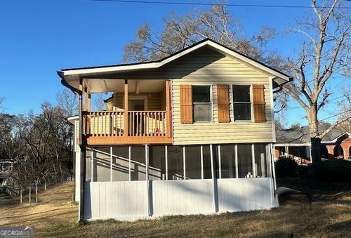 621 W Jones Ave, Statesboro, GA, 30458-5421 | Card Image