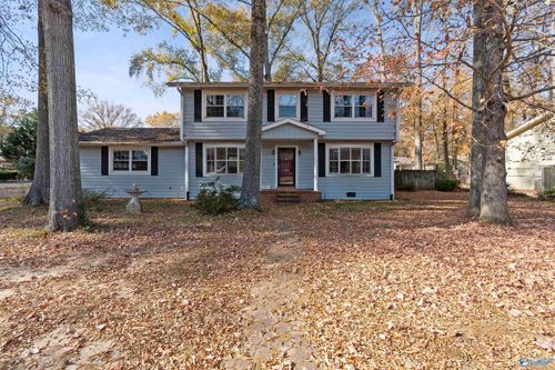 801 Mira Vista Dr Se, Huntsville, AL, 35802-3221 | Card Image