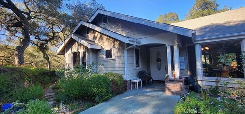 1961 Vineyard View Ln, San Luis Obispo, CA, 93401-8210 | Card Image