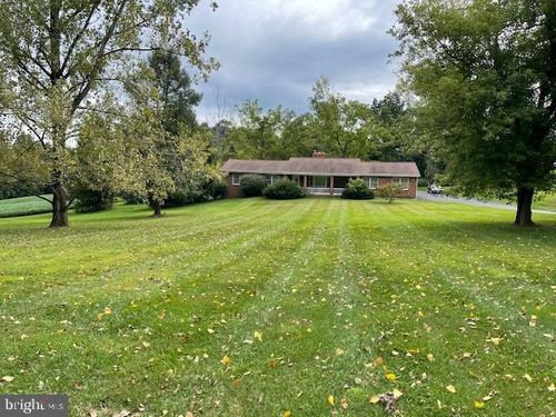 13503 Fishel Rd, Felton, PA, 17322-8277 | Card Image