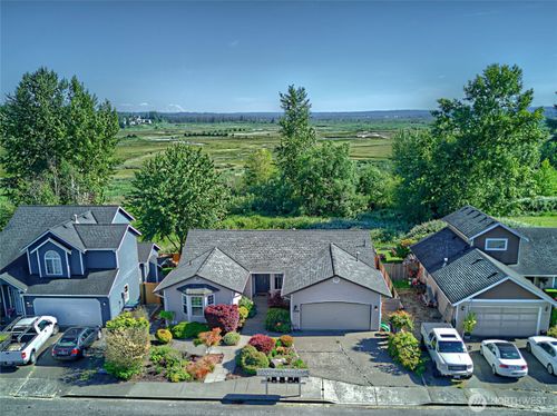 5406 59th Pl Ne, Marysville, WA, 98270-9016 | Card Image