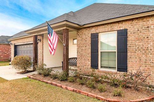 4715 E Sunset Loop, Addis, LA, 70710-2943 | Card Image