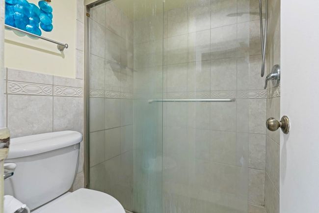 APT-301 - 6075 N Sabal Palm Blvd, Condo with 2 bedrooms, 2 bathrooms and null parking in Tamarac FL | Image 20