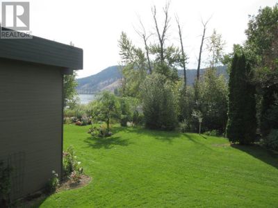 1022 - 415 Commonwealth Rd, Condo with 2 bedrooms, 2 bathrooms and 2 parking in Kelowna BC | Image 2