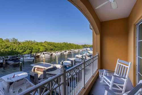 643 Casa Loma Blvd, Boynton Beach, FL, 33435-4136 | Card Image