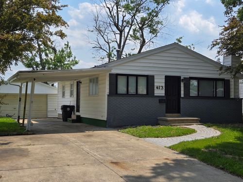 413 Broadmeadow Rd, Rantoul, IL, 61866-2807 | Card Image