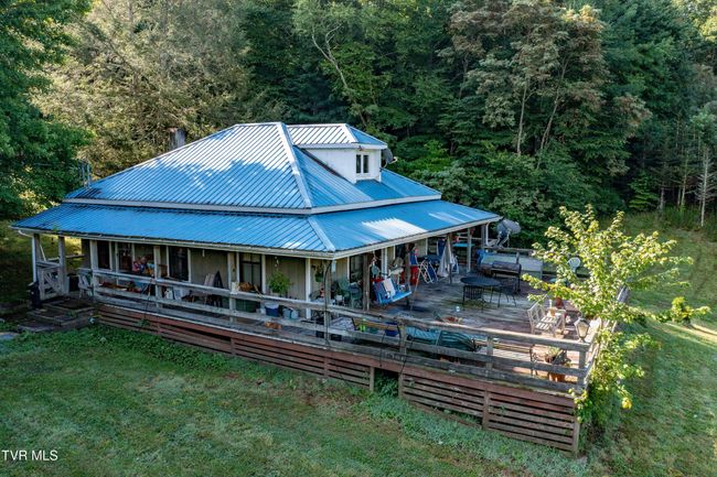 306 Bear Branch Rd, Home with 0 bedrooms, 0 bathrooms and null parking in Roan Mountain TN | Image 35