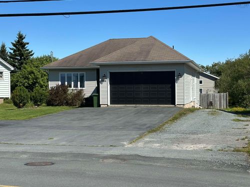 1918 Caldwell Rd, Eastern Passage, NS, B3G1J3 | Card Image