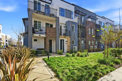 2878 Derbyline Ln, Alameda, CA, 94501-7893 | Card Image