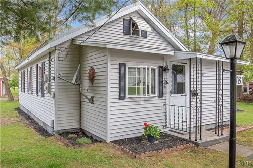 6781 Miller Rd, Verona Beach, NY, 13162-6213 | Card Image
