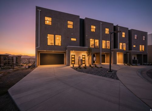 281 E Endurance Cir, Draper, UT, 84020-1677 | Card Image
