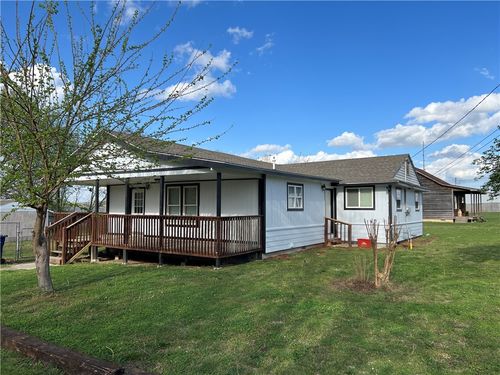 851 S Jersey, Siloam Springs, AR, 72761 | Card Image