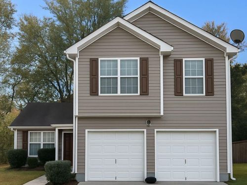 8258 Champion Trl, Fairburn, GA, 30213-4725 | Card Image