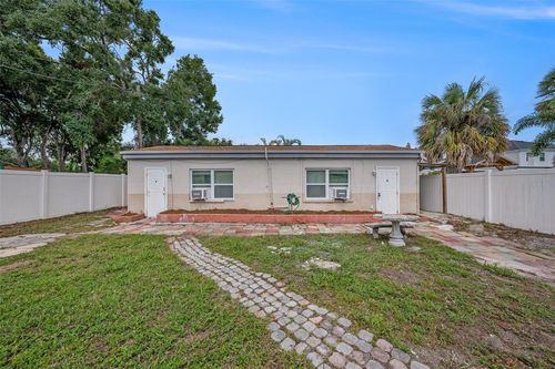 b-213 N Lincoln Ave, TAMPA, FL, 33609-1435 | Card Image