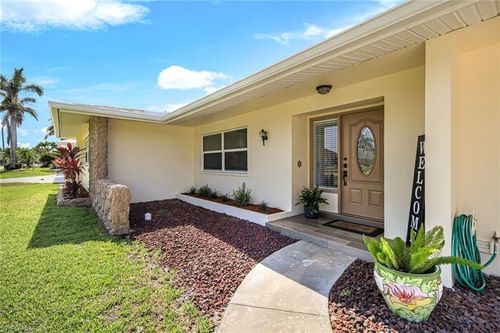 240 El Dorado Pkwy W, Cape Coral, FL, 33914-7173 | Card Image