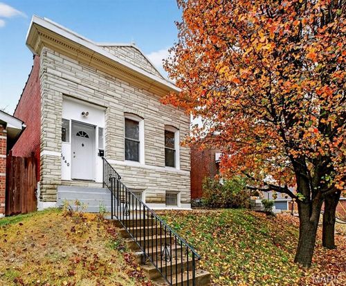 3840 S Compton Ave, Saint Louis, MO, 63118-4327 | Card Image