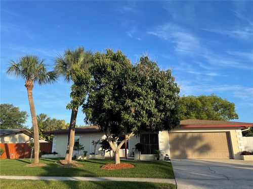 8303 Lopez Dr, TAMPA, FL, 33615-5503 | Card Image