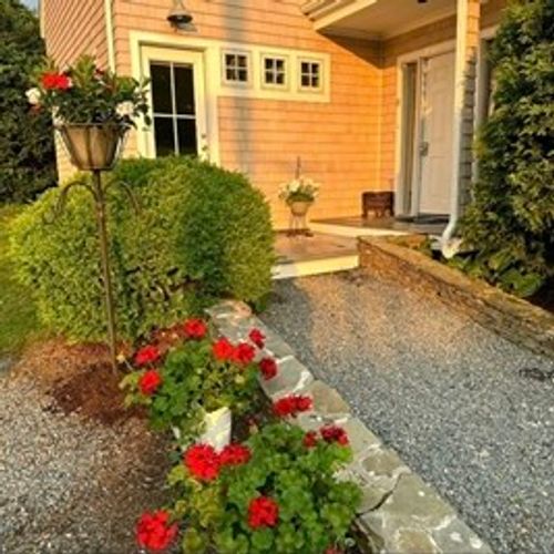 8-157 Tuckerman Ave, Middletown, RI, 02842-6046 | Card Image