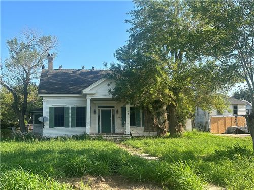 401 E Purisima St, Refugio, TX, 78377-3146 | Card Image