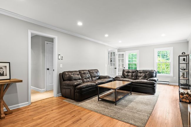 49 Lamppost Dr, House other with 4 bedrooms, 3 bathrooms and 4 parking in Redding CT | Image 9