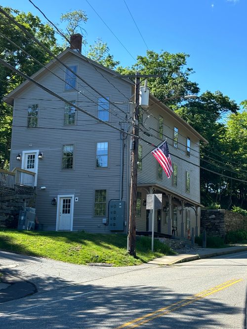 5-23 Main St, East Haddam, CT, 06423-1305 | Card Image