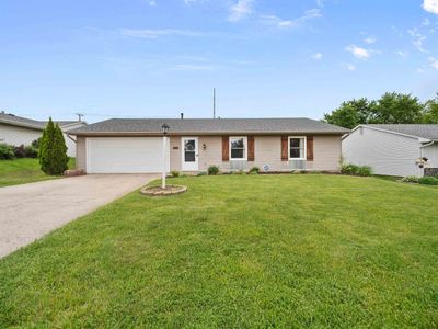 805 Crowder Court, House other with 3 bedrooms, 2 bathrooms and null parking in Fort Wayne IN | Image 1