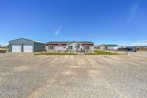 1729 2300 East St, Battle Mountain, NV, 89820 | Card Image