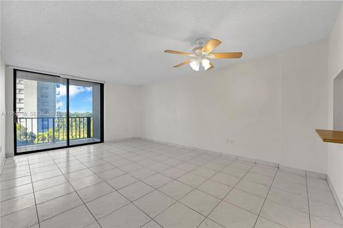 apt-410-16751 Ne 9th Ave, North Miami Beach, FL, 33162-2532 | Card Image